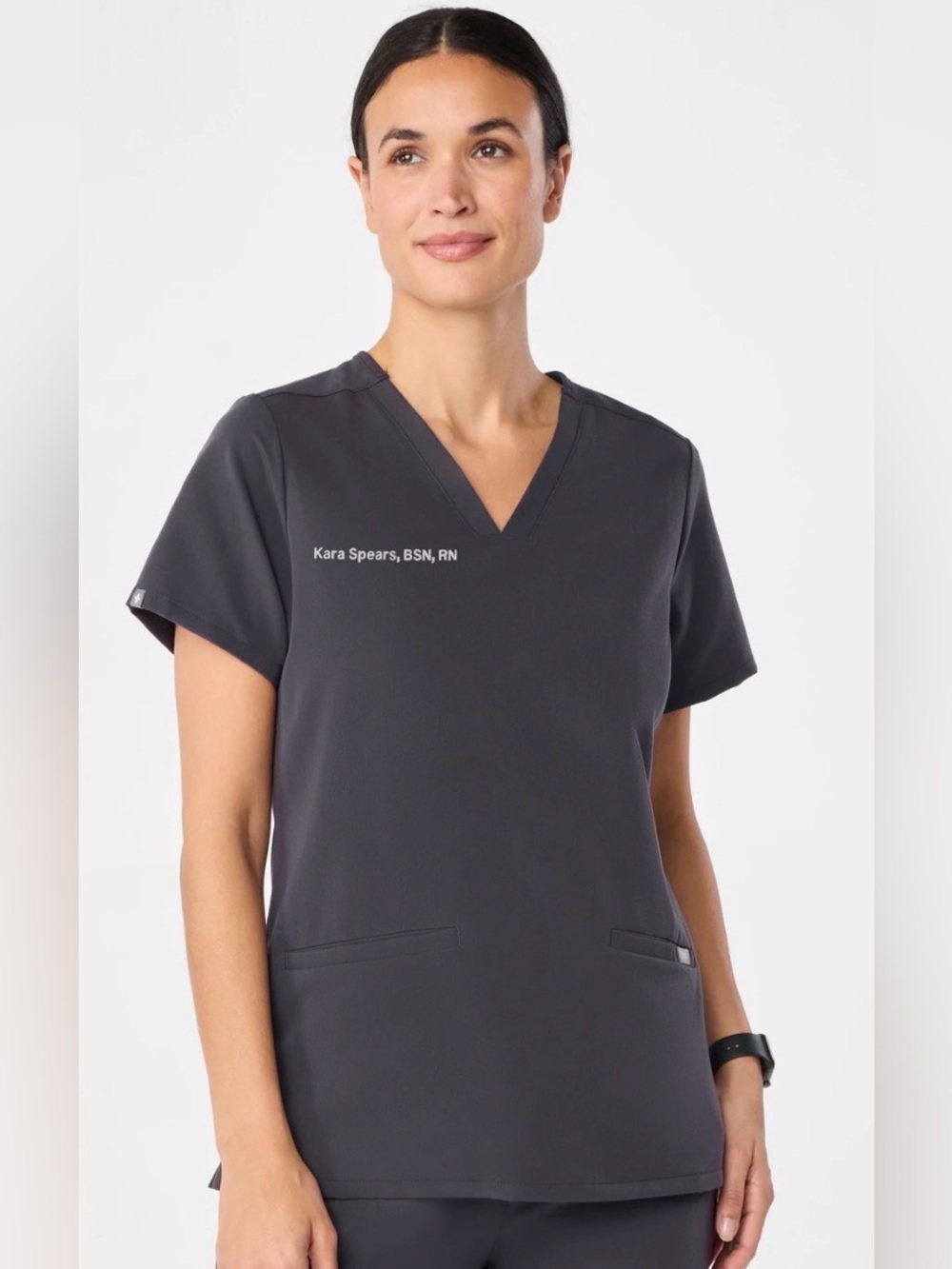 Figs NWT Women’s Casma Three Pocket Top Charcoal Size Medium - Picture 2 of 7